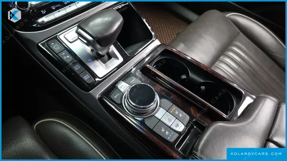 GENESIS EQ900 5.0 GDI AWD