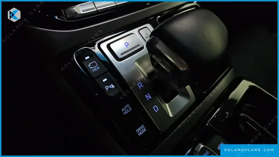 GENESIS EQ900 5.0 GDI AWD LIMOUSINE