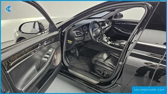 GENESIS EQ900 5.0 GDI AWD LIMOUSINE