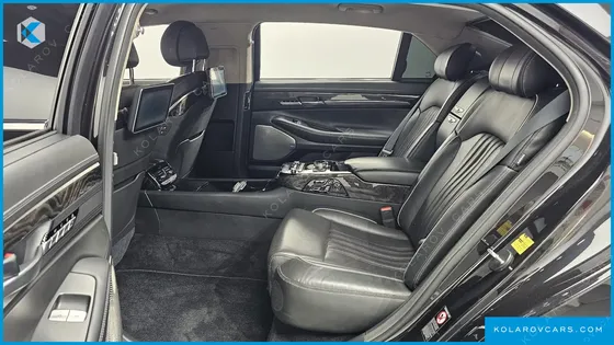 GENESIS EQ900 5.0 GDI AWD LIMOUSINE