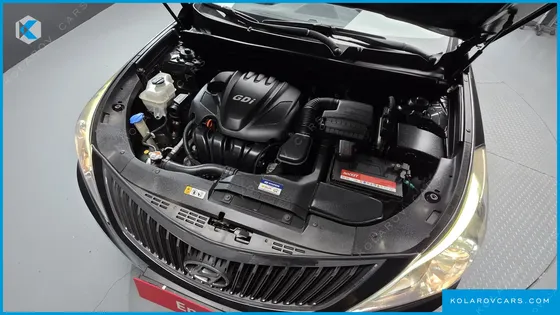HYUNDAI GRANDEUR HG240 LUXURY