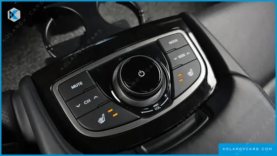 HYUNDAI GRANDEUR HG240 LUXURY
