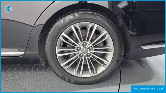 GENESIS EQ900 3.8 GDI AWD