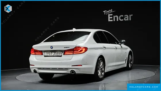 BMW 5 SERIES 520I LUXURY