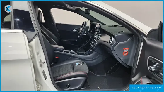 MERCEDES CLA-CLASS CLA220 AMG LINE