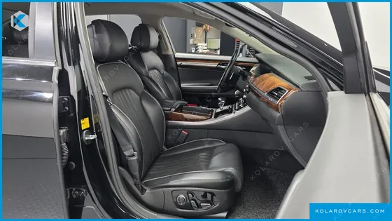 GENESIS EQ900 5.0 GDI AWD