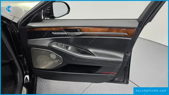 GENESIS EQ900 5.0 GDI AWD