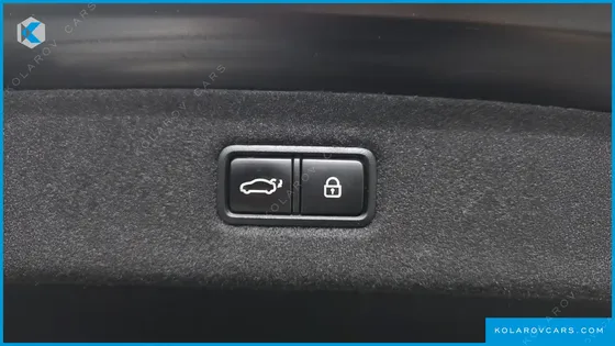 GENESIS EQ900 5.0 GDI AWD