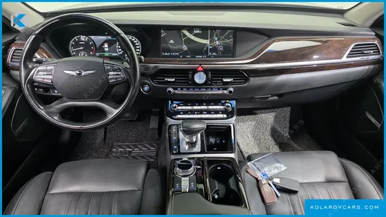 GENESIS EQ900 3.8 GDI AWD