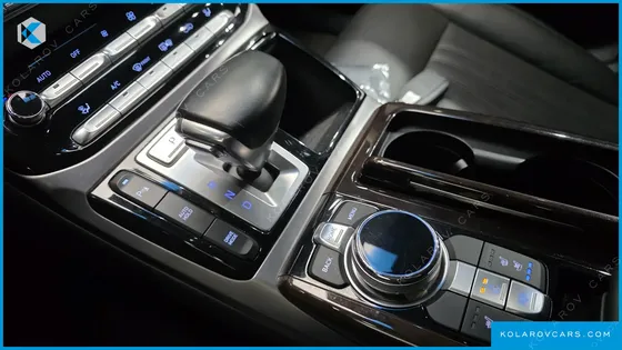 GENESIS EQ900 3.8 GDI AWD