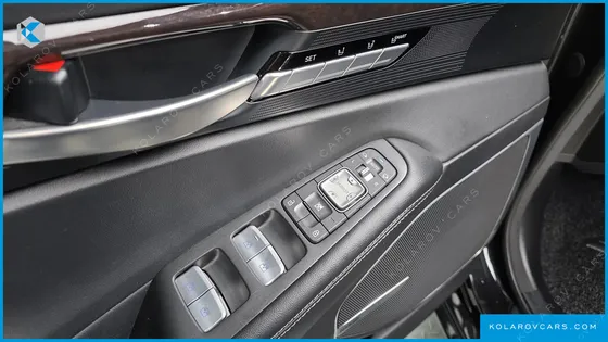 GENESIS EQ900 3.8 GDI AWD