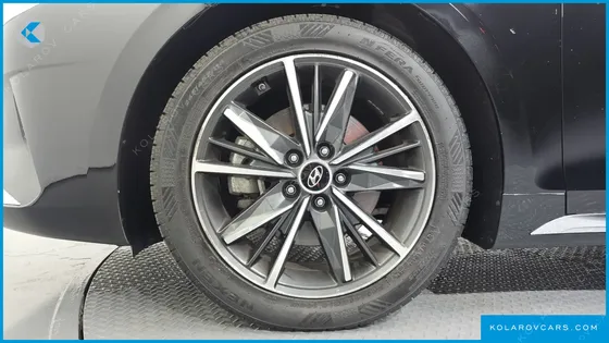 HYUNDAI GRANDEUR 2.5