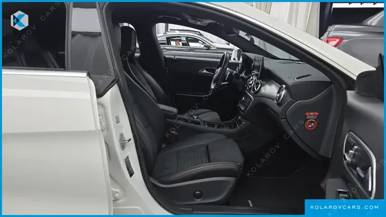 MERCEDES CLA-CLASS CLA220 AMG LINE