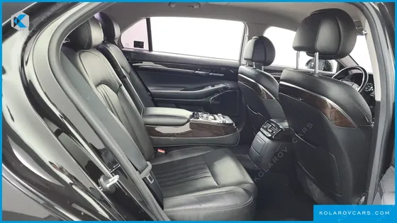 GENESIS EQ900 3.8 GDI AWD