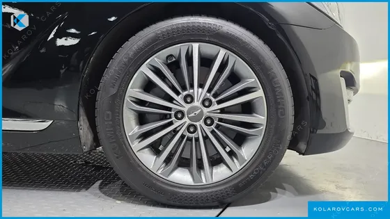 GENESIS EQ900 3.8 GDI AWD