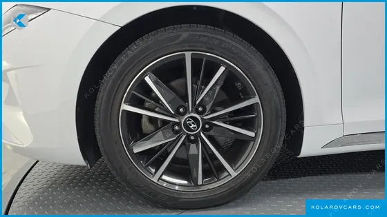 HYUNDAI GRANDEUR 2.5