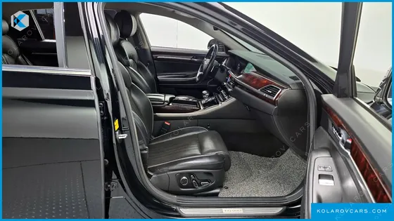GENESIS EQ900 3.8 GDI AWD