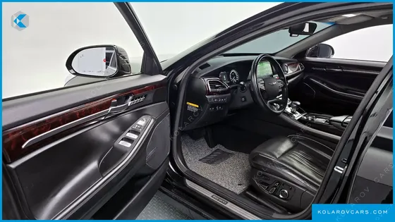 GENESIS EQ900 3.8 GDI AWD