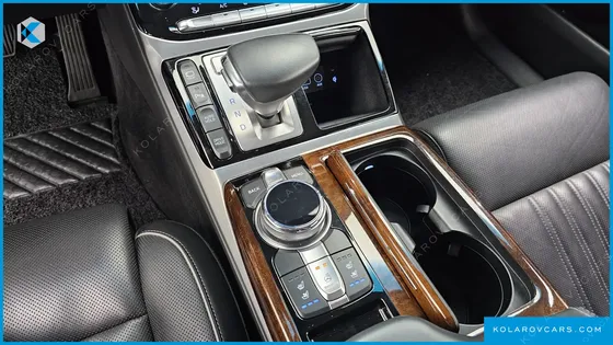 GENESIS EQ900 3.8 GDI AWD