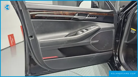 GENESIS EQ900 3.8 GDI AWD