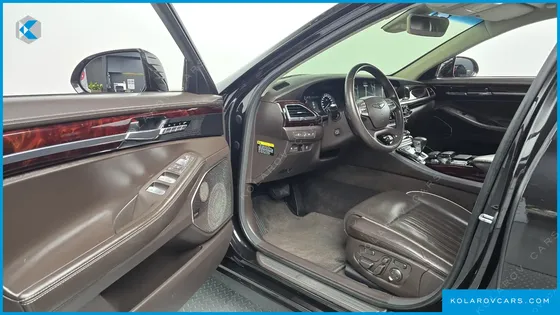 GENESIS EQ900 5.0 GDI AWD LIMOUSINE