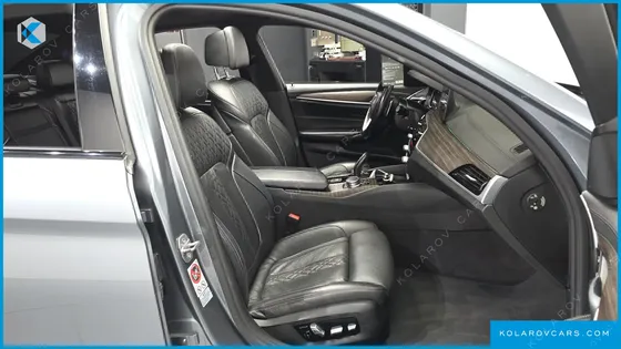 BMW 5 SERIES 520D XDRIVE M SPORT PACKAGE PLUS