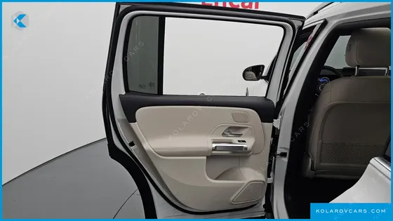 MERCEDES EQB EQB300 4MATIC PROGRESSIVE