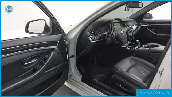 BMW 5 SERIES 520D