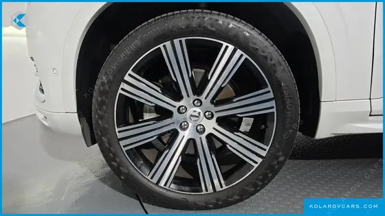 VOLVO XC90 B6 ULTIMATE BRIGHT
