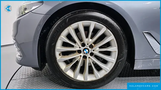 BMW 5 SERIES 520D LUXURY SPECIAL EDITION