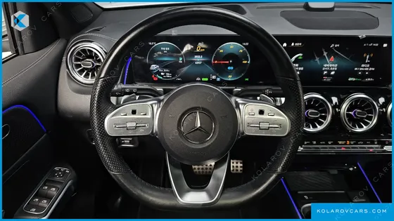 MERCEDES EQB EQB300 4MATIC AMG LINE