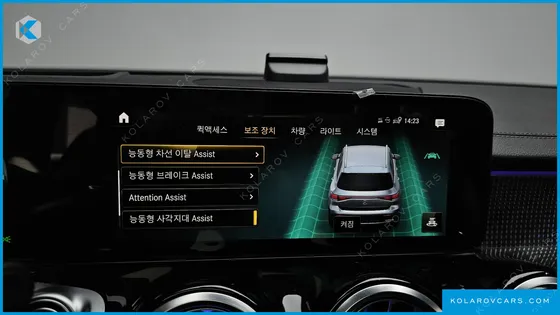 MERCEDES EQB EQB300 4MATIC AMG LINE