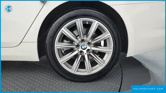 BMW 5 SERIES 520I LUXURY