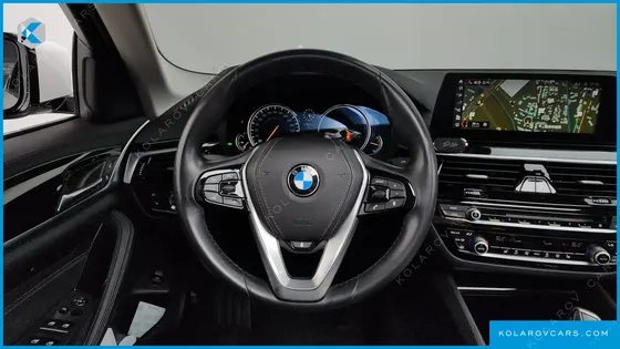 BMW 5 SERIES 520I LUXURY