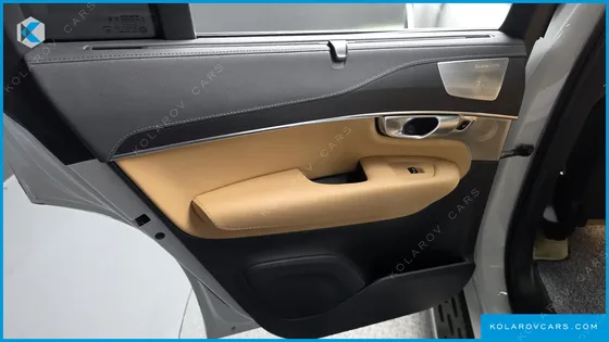VOLVO XC90 B6 ULTIMATE BRIGHT
