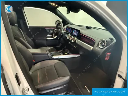 MERCEDES EQB EQB300 4MATIC AMG LINE