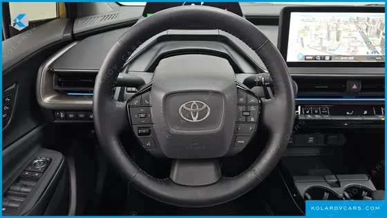 TOYOTA PRIUS 2.0 XLE