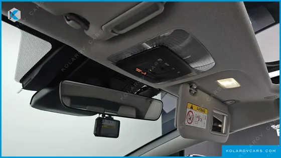 TOYOTA PRIUS 2.0 XLE