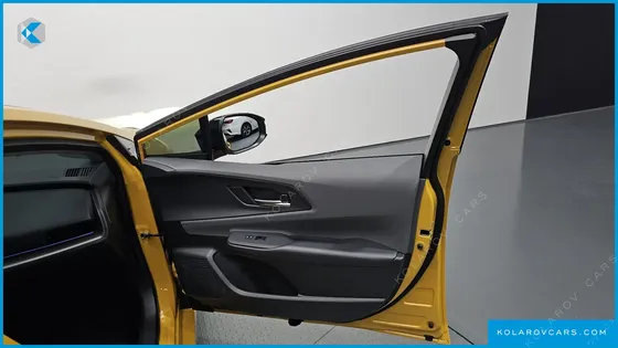 TOYOTA PRIUS 2.0 XLE