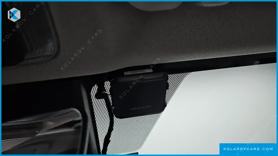 TOYOTA PRIUS 2.0 XLE