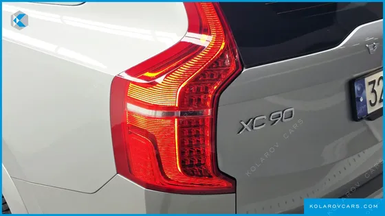 VOLVO XC90 B6 ULTIMATE BRIGHT
