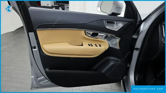 VOLVO XC90 B6 ULTIMATE BRIGHT