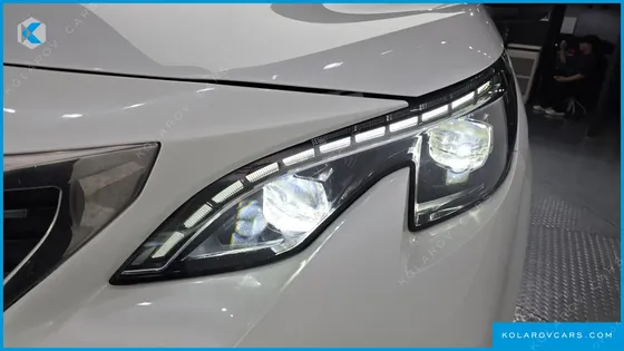 PEUGEOT 5008 2.0 BLUEHDI GT