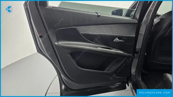 PEUGEOT 5008 1.6 BLUEHDI GT LINE