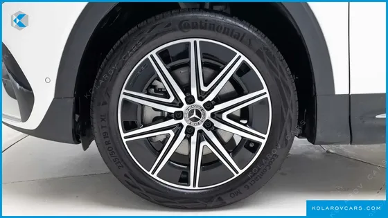 MERCEDES EQB EQB300 4MATIC AMG LINE