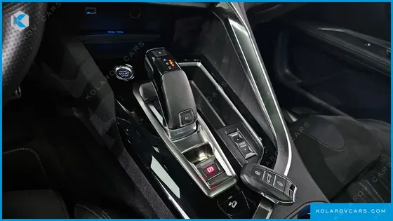 PEUGEOT 5008 1.5 BLUEHDI GT