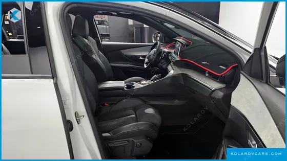 PEUGEOT 5008 1.5 BLUEHDI GT