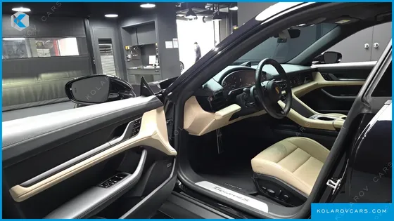 PORSCHE TAYCAN 4S