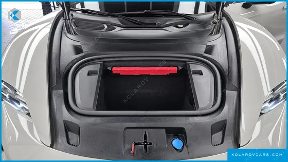PORSCHE TAYCAN BASE