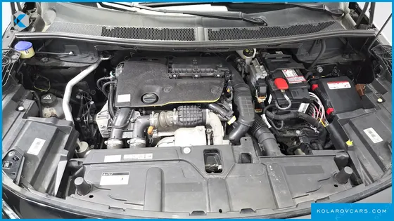 PEUGEOT 5008 1.6 BLUEHDI GT LINE